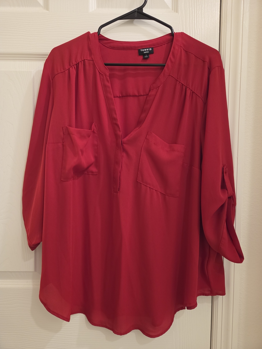 Torrid Red V-Neck Tunic with Chest Pockets Size 1